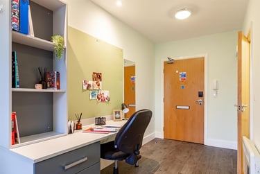 1 bed flat, 17-23 High Street, City Centre, Bangor, LL571NP - Image 9